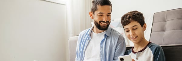 Estudiar una maestría siendo padre: el ejemplo que inspira a los hijos