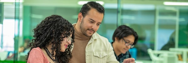 Día del Maestro: docentes que enseñan con propósito en Tecmilenio